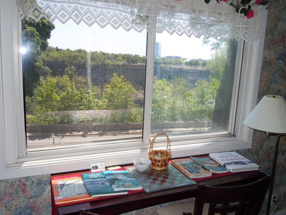 Glen Mhor Bed And Breakfast Niagara Falls Extérieur photo