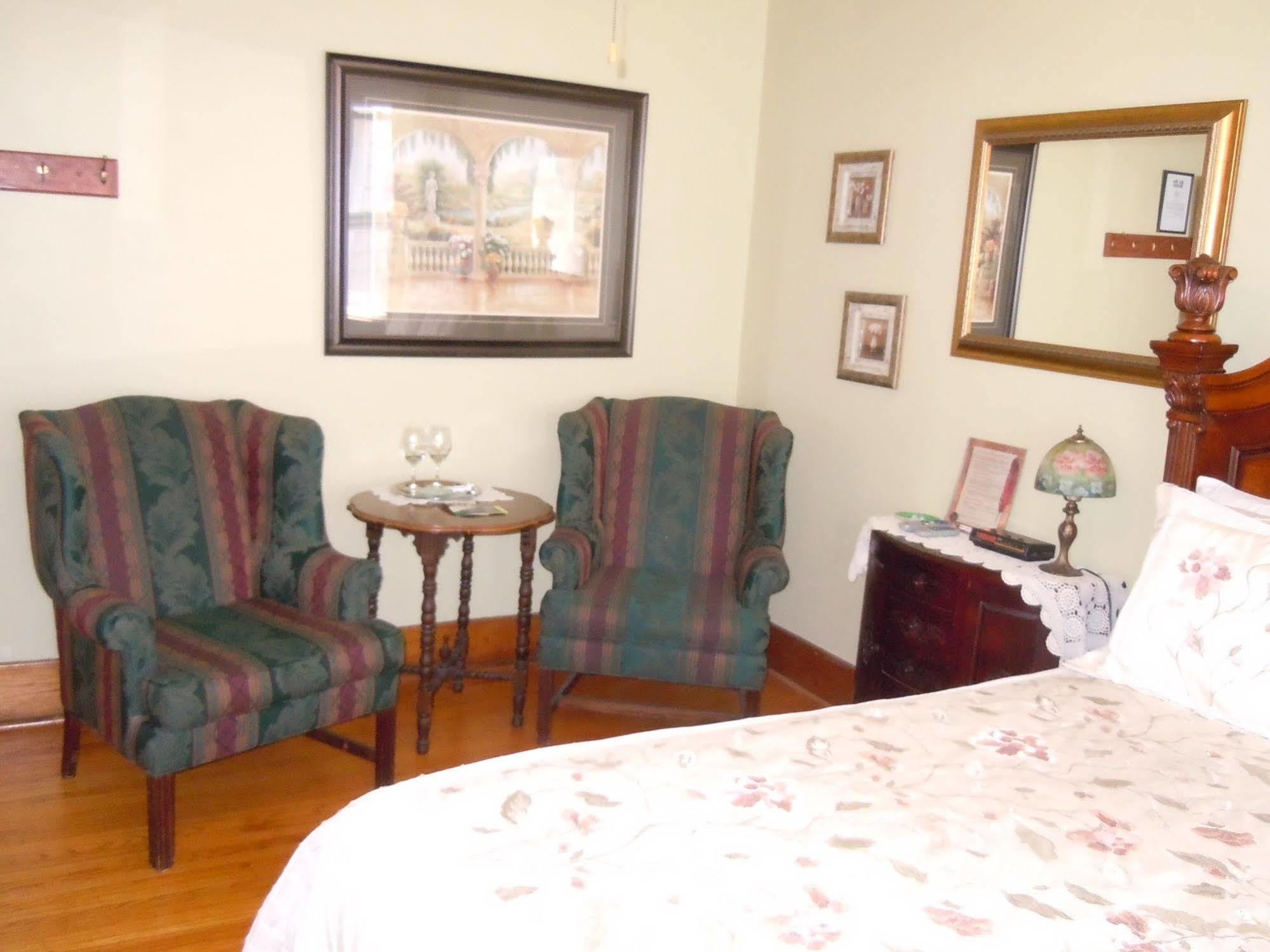 Glen Mhor Bed And Breakfast Niagara Falls Extérieur photo